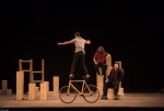 La Mostra d'Igualada · 29a Fira de Teatre Infantil i Juvenil  ITINERARI 4: (Cia)3 ‘Mur’
