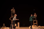 La Mostra d'Igualada · 29a Fira de Teatre Infantil i Juvenil  ITINERARI 4: (Cia)3 ‘Mur’