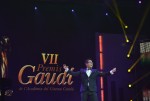 VII Premis Gaudí Carlos Latre baixant a la platea