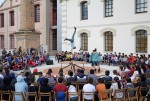 La Mostra d'Igualada · 29a Fira de Teatre Infantil i Juvenil  Dijous 12 · Funcions escolars · 'Flou Papagayo' de Mumusic Circus